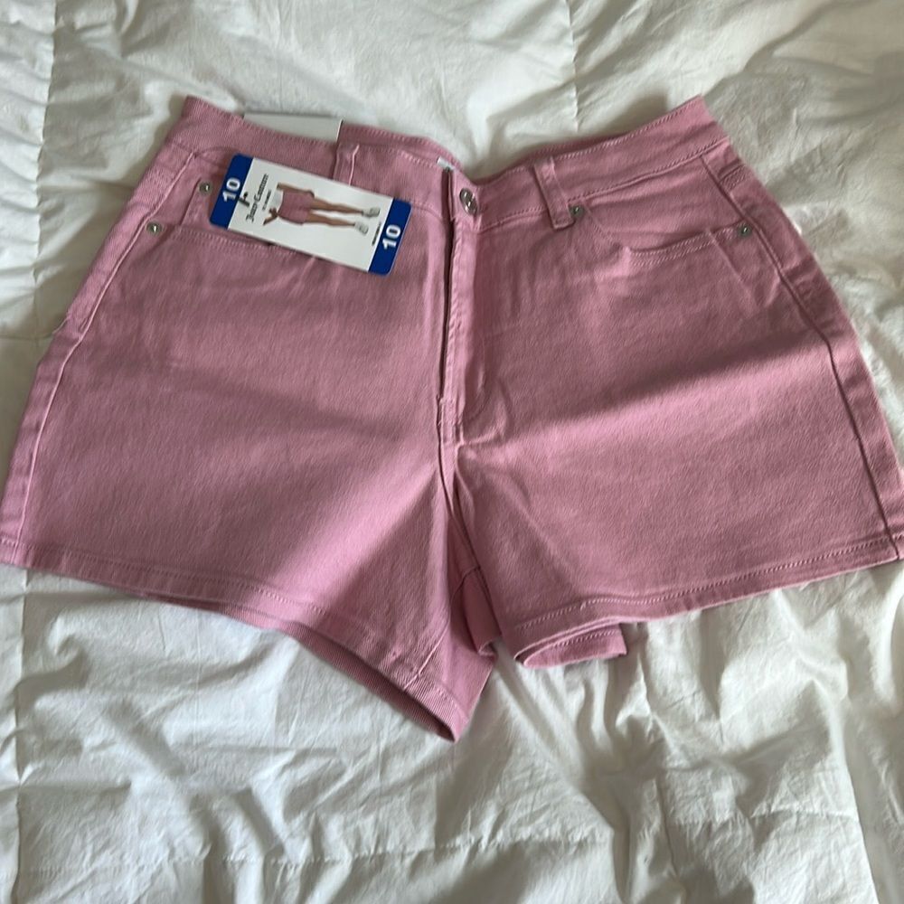 Juicy Couture Pink Denim Jean shorts, Size 10, 4” inseam, NWT
